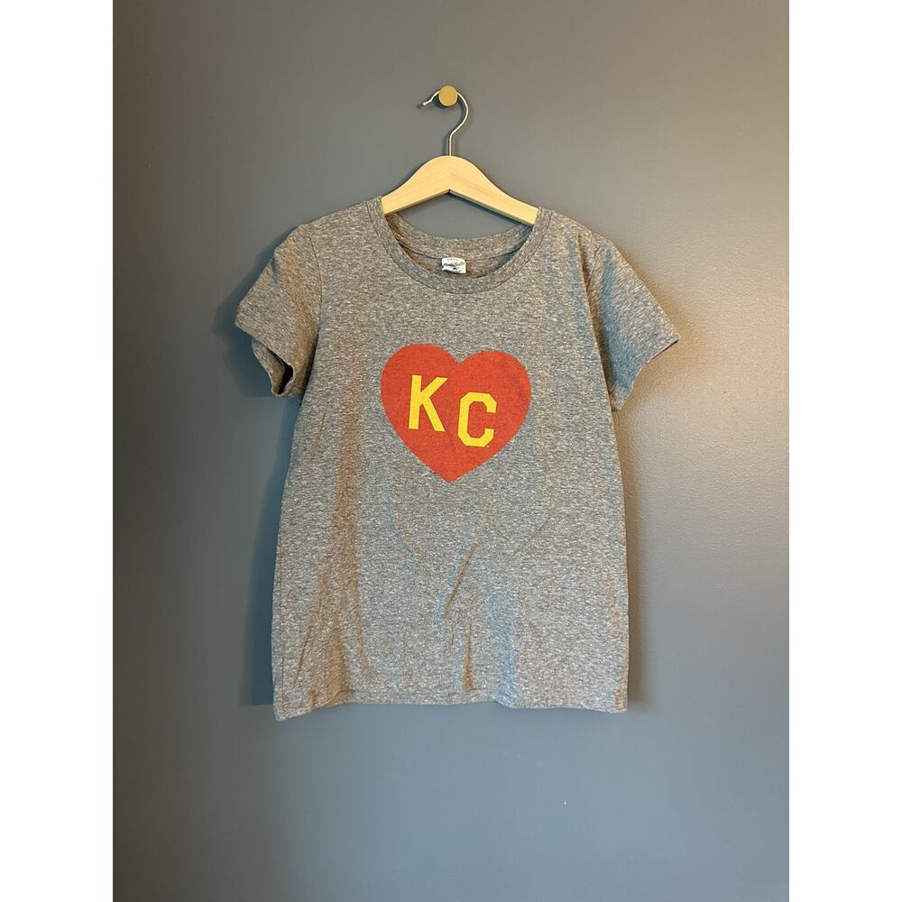 Charlie Hustle‎ KC Heart Chiefs Shirt